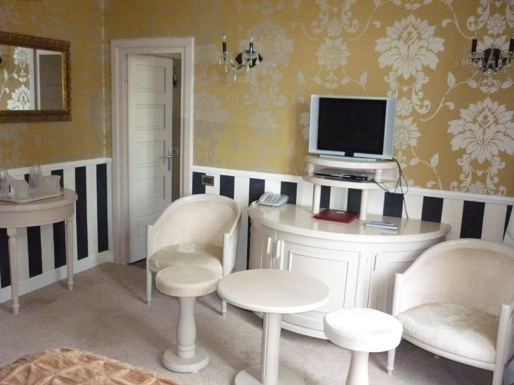 Vilele Lucia Luxury Mens Sana Sinaia Zimmer foto